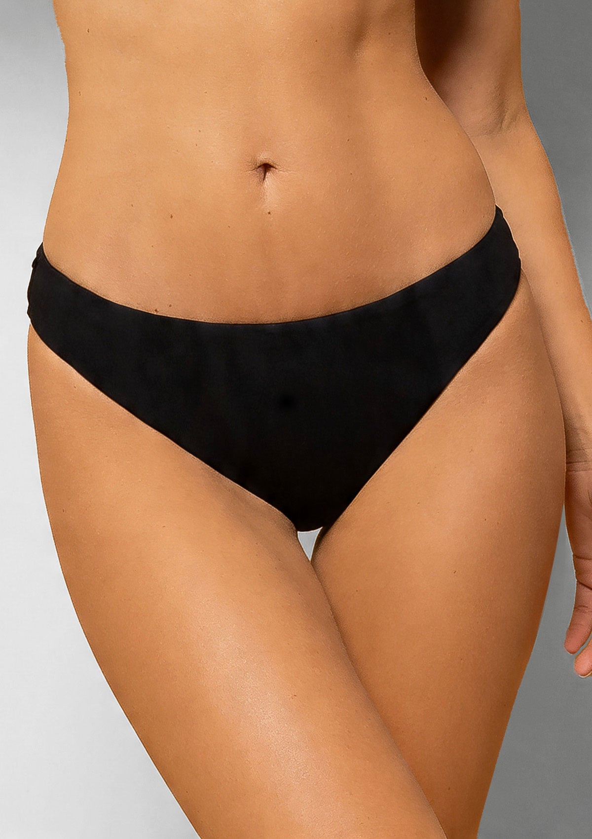 Dół od bikini klasyczny czarny Sielei XL CZARNY