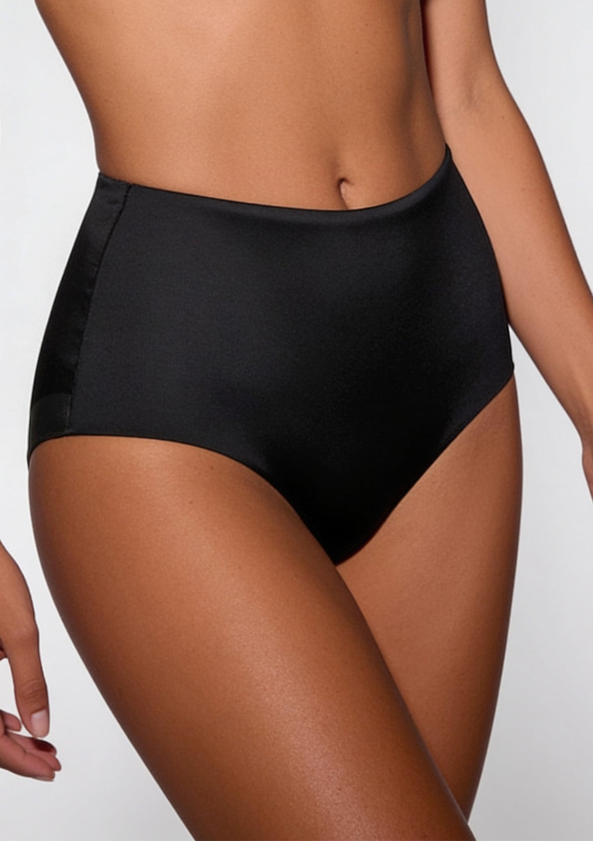 Figi damskie z wysokim stanem Ultra Ultrashine Lormar czarne NERO S