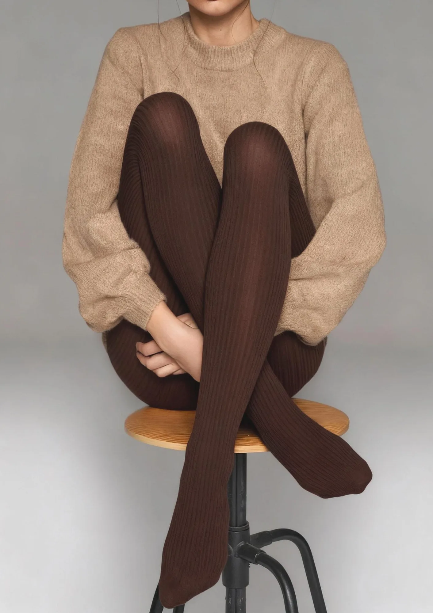 Rajstopy damskie z kaszmiru i wiskozy brązowe Cashmere D09 Line Marilyn