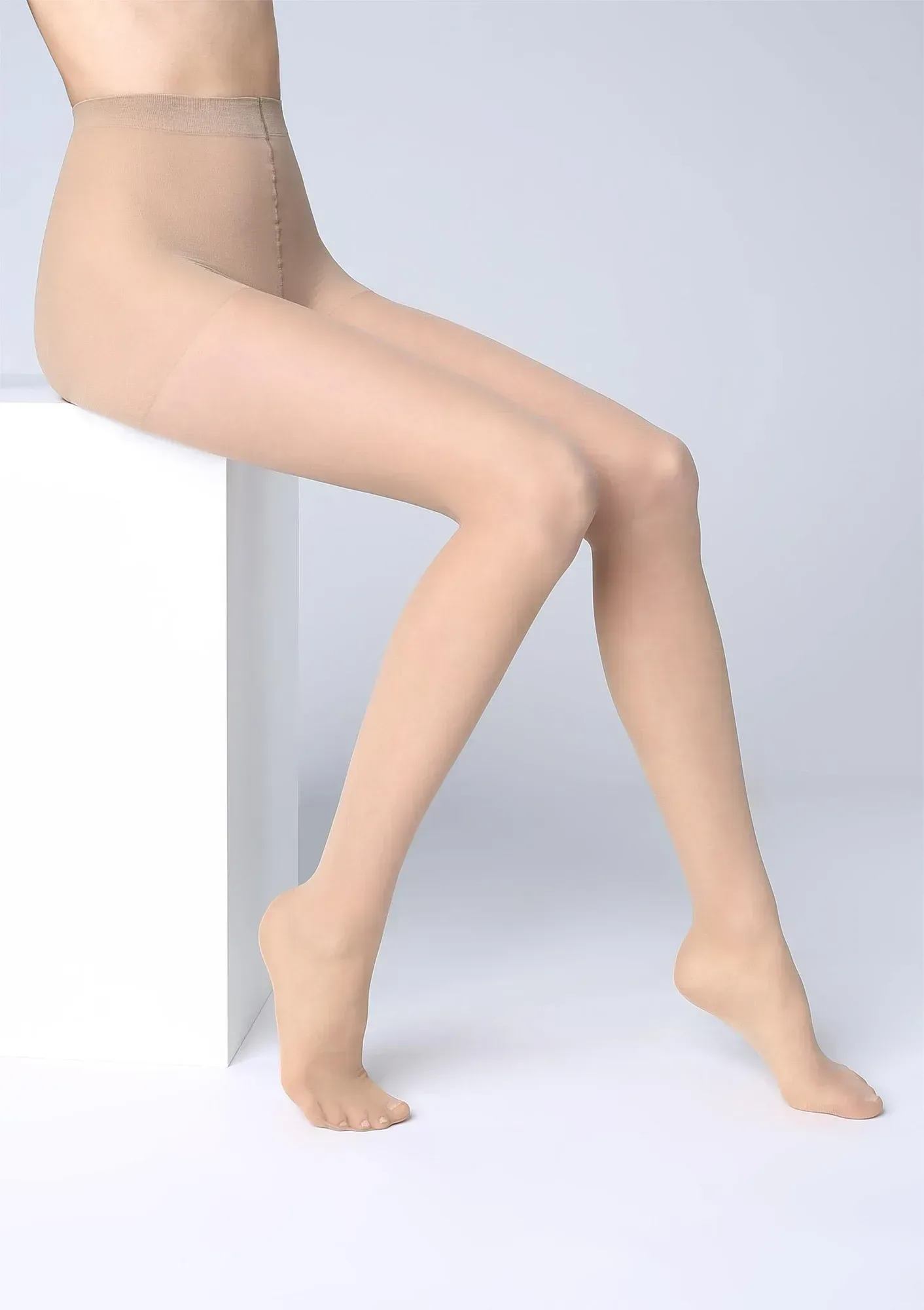 Rajstopy półmatowe jedwabiste Super 20 Marilyn CASTAGNO 2-S