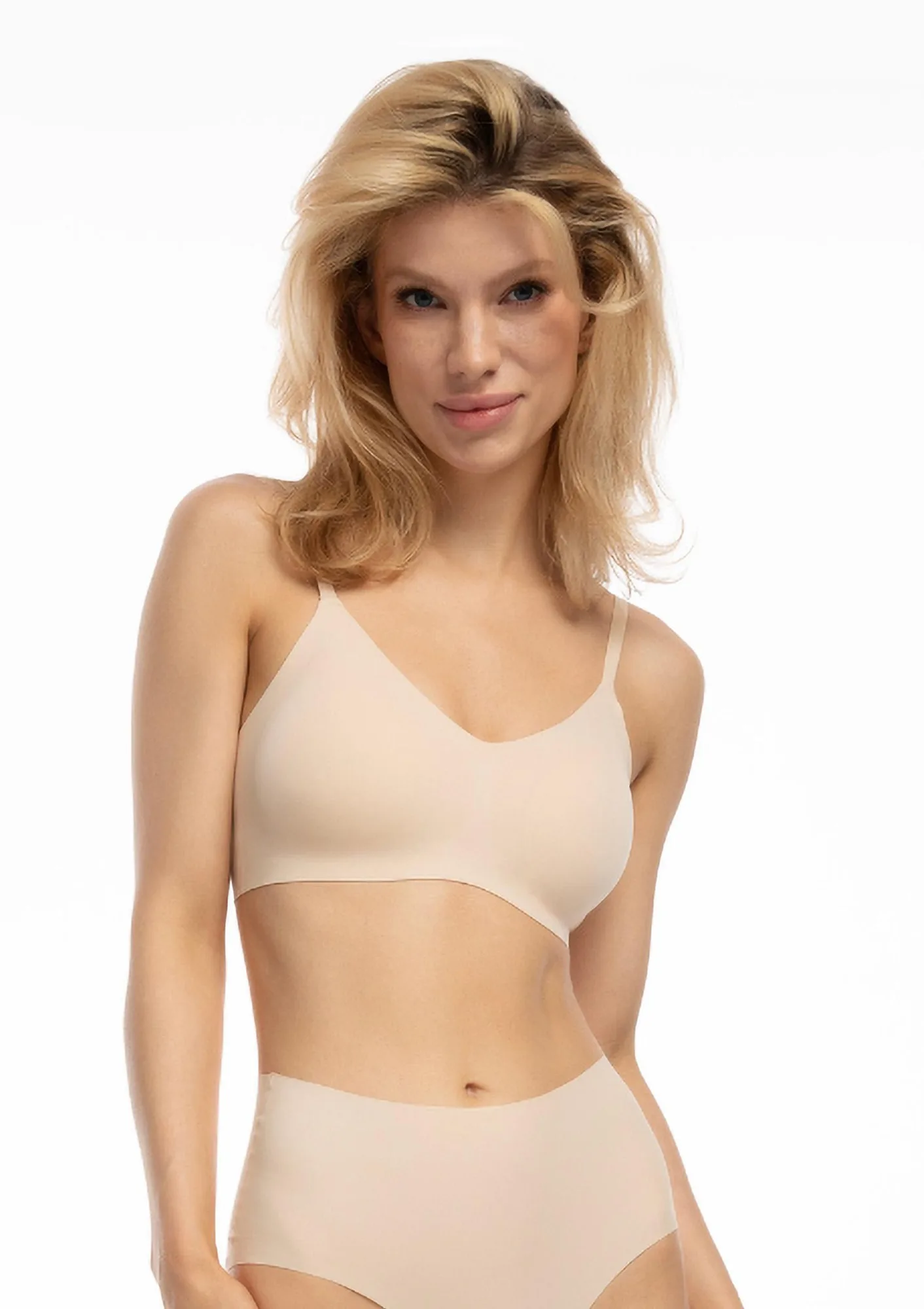Biustonosz miękki bezszwowy beżowy Infinity Soft Bra Julimex