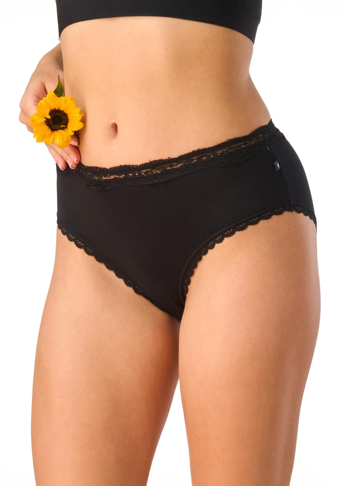 Figi damskie bambusowe z koronką semi maxi bikini czarne LPK 002 Key