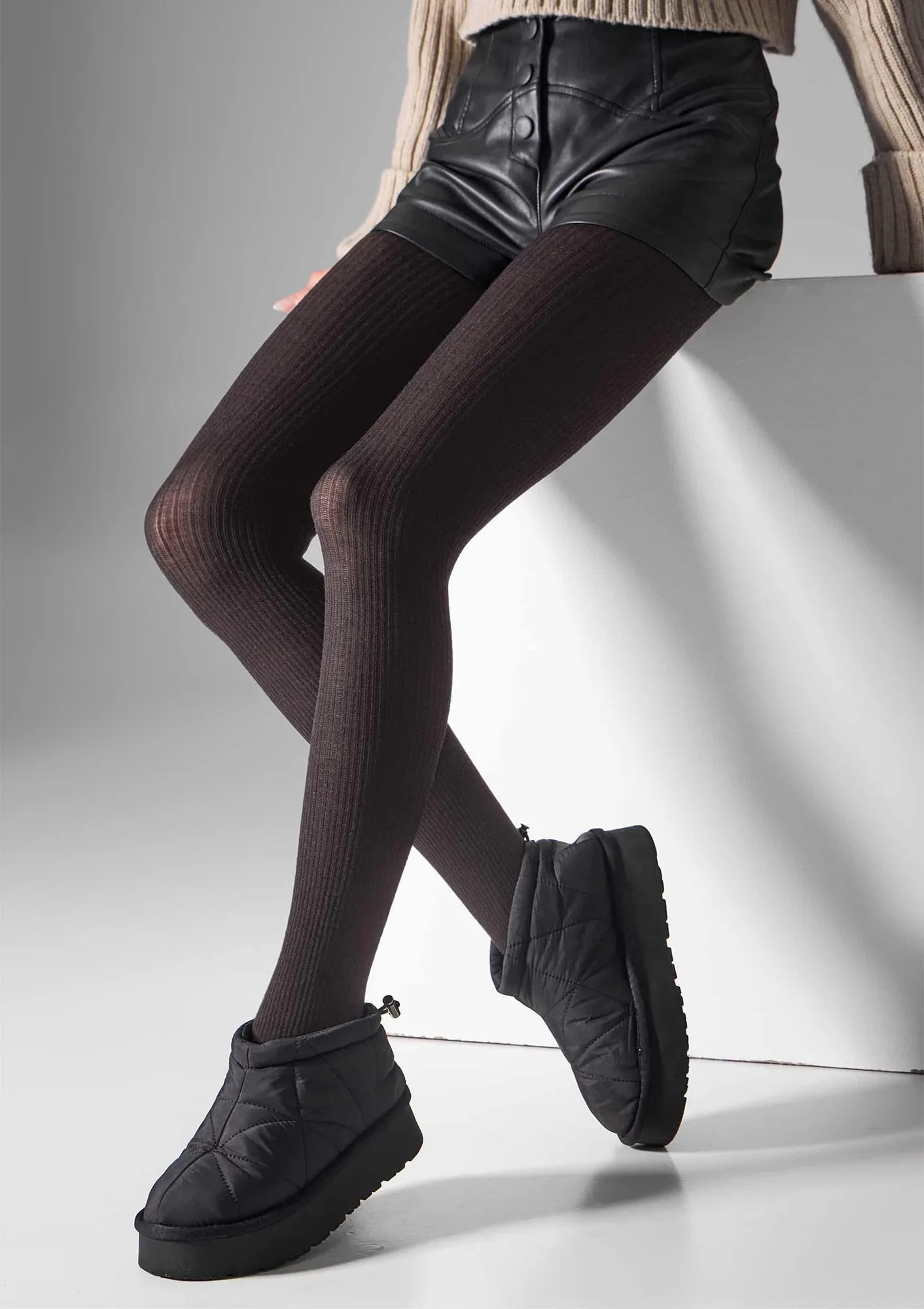 Rajstopy z wełny merino brązowe naturalny prążek L2010 Wool Merino Legs 4-L