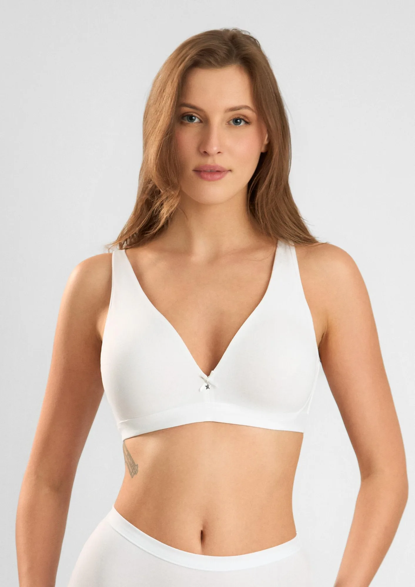 Biustonosz damski miękki bawełniany w sportowym stylu biały Natural Cotton 1454 Sielei 70B