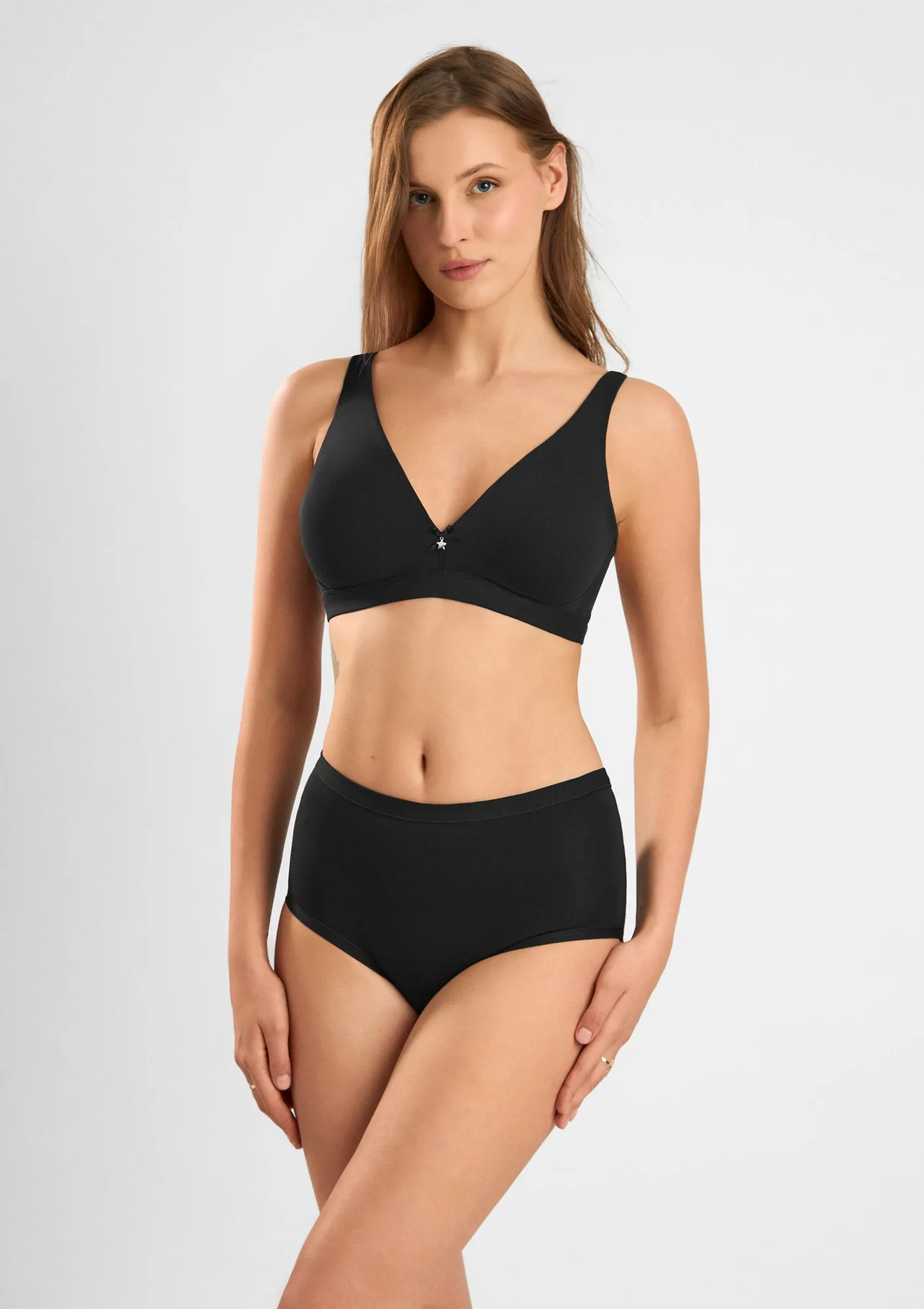 Biustonosz damski miękki bawełniany w sportowym stylu czarny Natural Cotton 1454 Sielei 80B