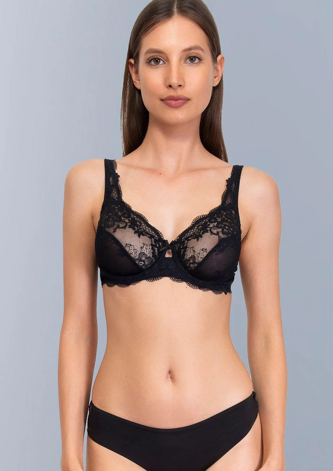 Biustonosz miękki na fiszbinach z eleganckiej czarnej koronki Wonder Lace 2442 Sielei 100D