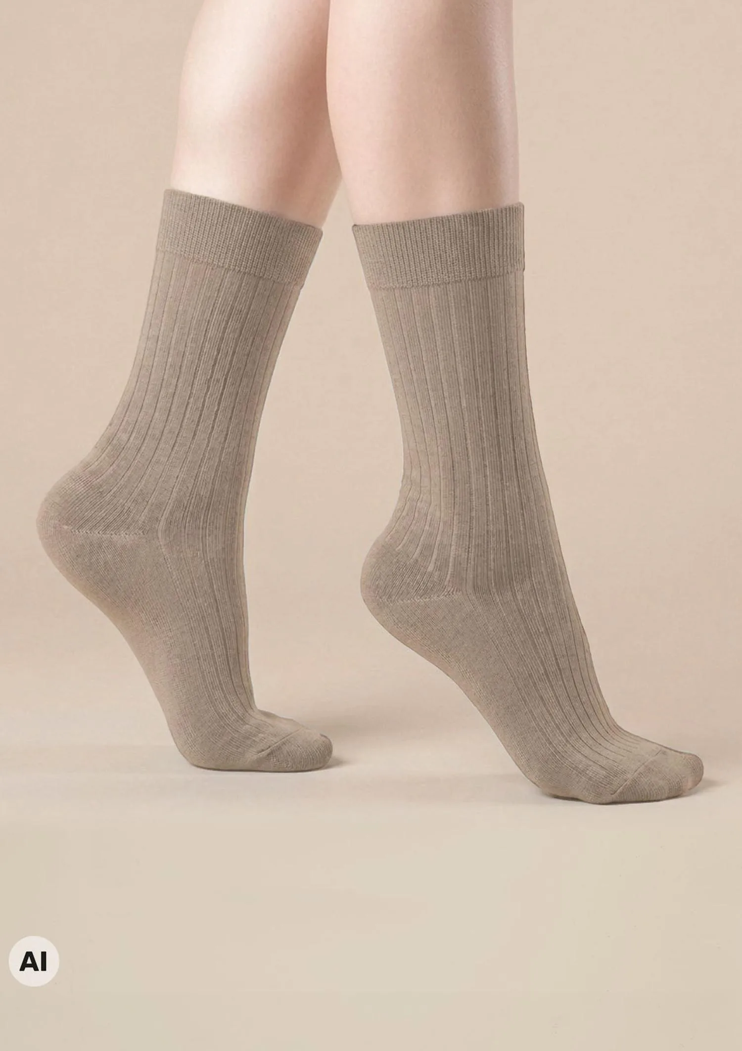 Skarpetki damskie bawełniane wysokie Cotton Classic Long Marilyn beż