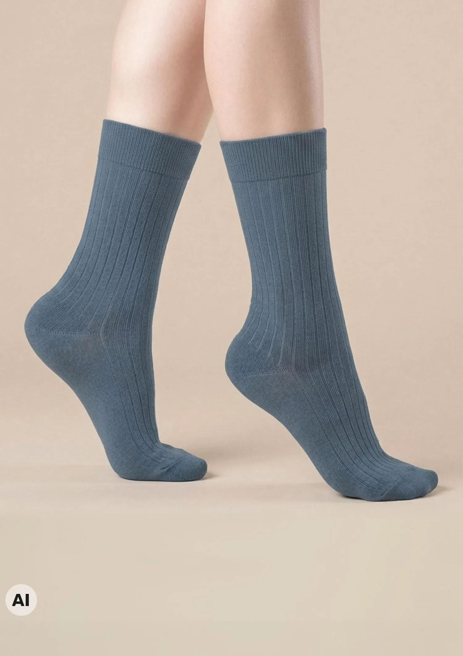 Skarpetki damskie bawełniane wysokie Cotton Classic Long Marilyn granatowe